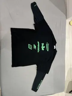 t*2様 Deep Web グラフィック Tシャツ ブラック t*2様 Deep Web グラフィック Tシャツ ブラック - メルカリ