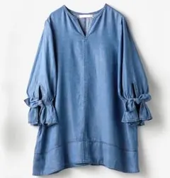 346／新品⭐︎ドゥクラッセ メルティーデニム・リボンスリーブチュニック 15号のサムネイル
