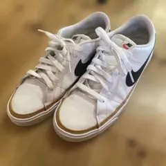 NIKE コートレガシー　26.5cm