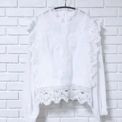 MIA 総レース トップス 白 フリル ハイネック 大人かわいい トレンド Fのサムネイル