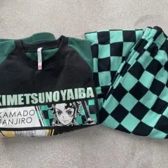 鬼滅の刃　フリース　パジャマ　130