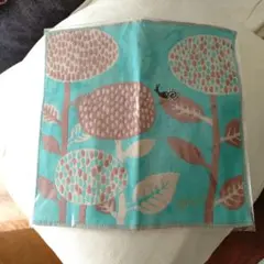 MIW 花とマイマイのデザイン ハンカチ