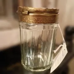 蓋付き小物入れ・アンティークテイスト　存在感有りのお品！