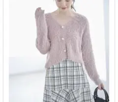 新品タグ付き　トッコ　パール釦シャギーニットカーディガン　ピンク