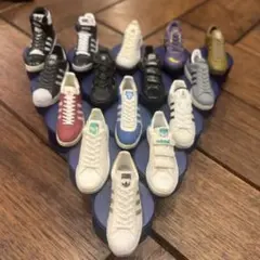 ペプシボトルキャップ　adidasスニーカー　17個セット