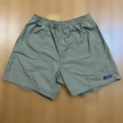 カーキ色ショートパンツ ウエストゴム