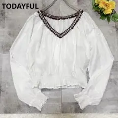 TODAYFUL＊コットンボイル　Vネックショート丈ギャザーブラウス インド製のサムネイル