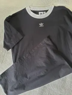 adidas ブラック