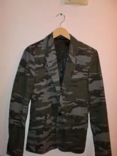 Item thumbnail for item afc76287-8a46-4d4a-96c4-e50d554536b1