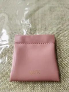 新品未使用 ピンク ポーチ 小物入れ アクセサリーケース