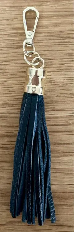 elie beaumont 黒　レザー タッセル キーホルダー