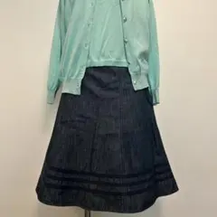 ローラアシュレイ　ダークデニム フレアスカート ひざ丈❣️