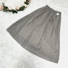 【新品未使用】　エムドゥ　ロングスカートのサムネイル