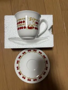 ハローキティ カップ・ソーサー セット