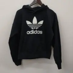 (15) adidas 黒 フード付きパーカー