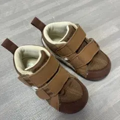 アシックス　スニーカー　13.5