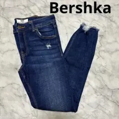Bershka ベルシュカ スキニー ダメージジーンズ ジーパン Mサイズ