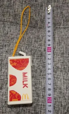 マクドナルド ぐでたま　ミルクパック ストラップのサムネイル