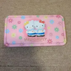 J*1様 HELLO KITTY 花柄収納ボックス