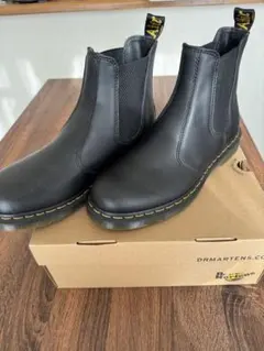 Dr. Martens ブラック サイドゴアブーツ