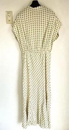 Item thumbnail for item cfb1a993-8883-44e6-81c3-0eb9305a9a11