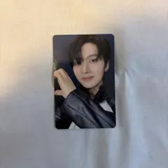 マシュー ICONIK封入トレカ