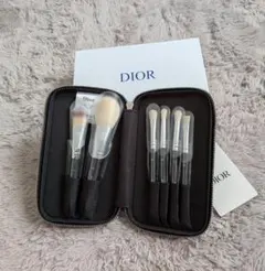 【Dior】クリスチャンディオール メイクブラシセットのサムネイル