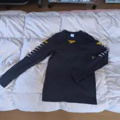 Reebok ブラック 長袖カットソー XS　Vネック