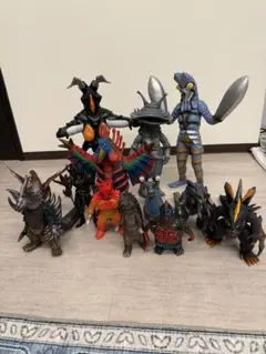 ウルトラ怪獣名鑑 フィギュア 怪獣30体 まとめ売り ウルトラマン