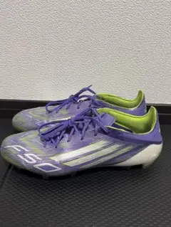 F50 サッカースパイク. 28cm