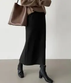 【新品・未使用】ロングタイトスカート　裏起毛　ストレッチ　スリット入り
