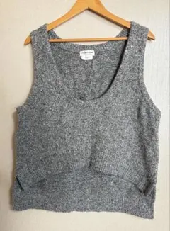 最終お値下げ⭐︎美品⭐︎【CIAOPANIC TYPY】深Uネックラメニットベスト