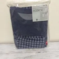 ユニクロ　ルームセット（長袖）キッズXL　未使用品　145-155のサムネイル