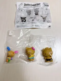 サンリオキャラクター　みんなでバカンス　キティ　ダニエル　ウサハナ