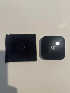 クレ・ド・ポー ボーテ プードルコンパクトエサンシエルn