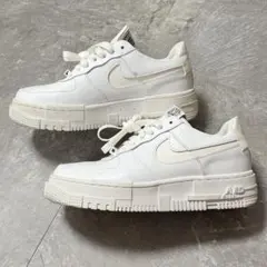 AIR FORCE 1 PIXEL エアフォース1 レディース 23.5のサムネイル