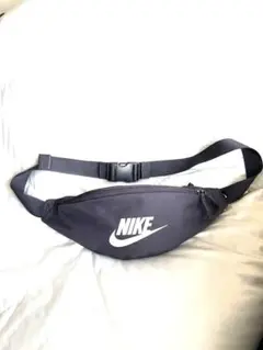 NIKE ボディバッグ　ウエストポーチ　グレー チャコール