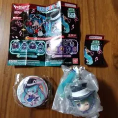 ガチャガチャ初音ミクあそーとＡ賞Ｃ賞フィギュア缶バッチ