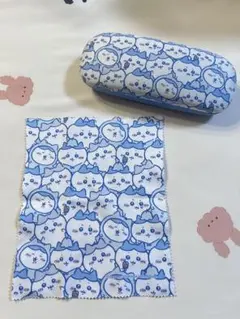 ちいかわ メガネケース ぎゅぎゅっとハチワレ