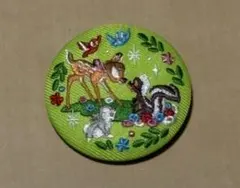 ディズニー　刺繍缶バッジ2　バンビ