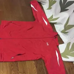 アンダーアーマー ウインドブレーカー