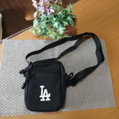 MLB(メジャーリーグ) 、LAドジャース ミニショルダーバッグ