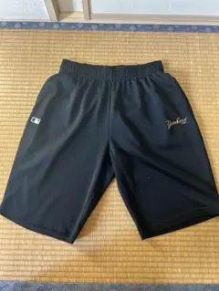 ニューバランス　半ズボン　Lサイズ