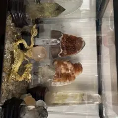 金運アップ⤴️天然石 置物 プラチナルチル貔貅 彫り物 - メルカリ