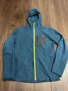 Patagonia R1エア　フルジップフーディー