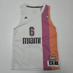 49.adidas NBA Miami Heat ユニフォーム 6のサムネイル