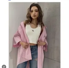 GYDA 新品　ピンク　半袖シャツ　ストライプ　タグ付きのサムネイル
