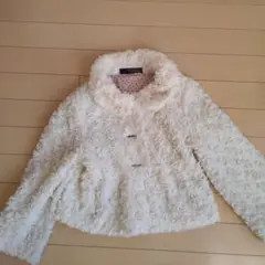 Sospita アイボリー ファーショートジャケット130