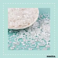 ホワイトパール ランダム　ネイルパーツ　約50個