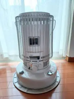 引き取り及び近郊配達限定出品！札幌発トヨトミ煙突式石油ストーブ2018年式中古品 引き取り及び近郊配達限定出品！札幌発トヨトミ煙突式石油ストーブ2018
